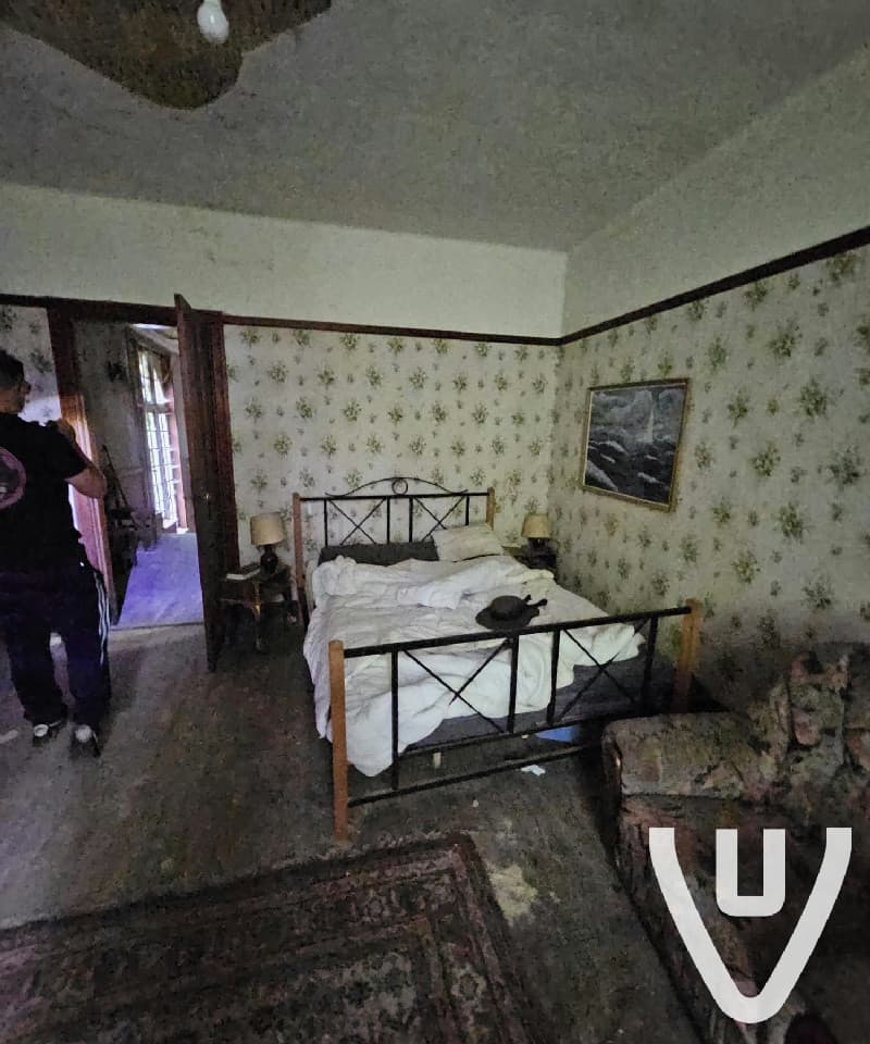 Villa Fusils / Maison Guns